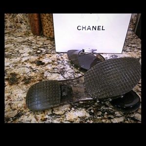 Chanel Slides